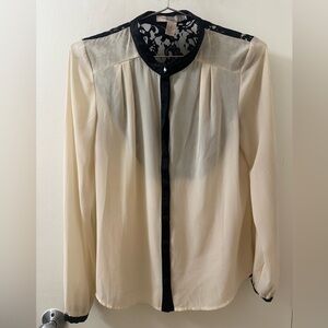 FOREVER 21 Vintage Cream and Black Sheer Women's Long Sleeve Blouse Floral Lace